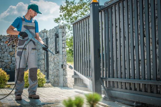 Best Parking Lot and Garage Cleaning  in Lakehills, TX